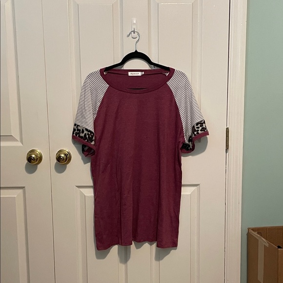 Casual Maroon Top with Striped and Leopard Sleeves - Picture 1 of 5